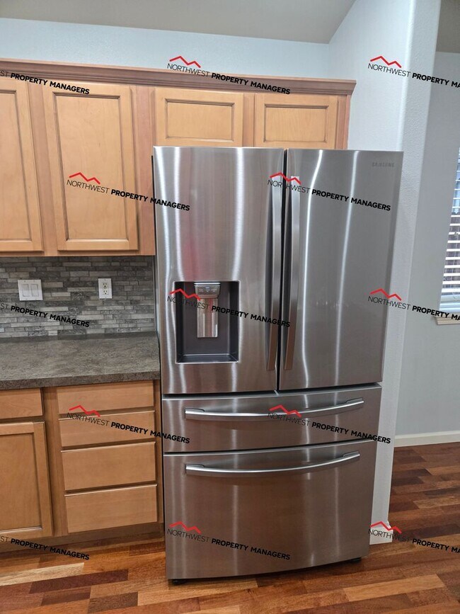 Building Photo - STATUS: *PENDING APPLICATION* | R131B | $2495