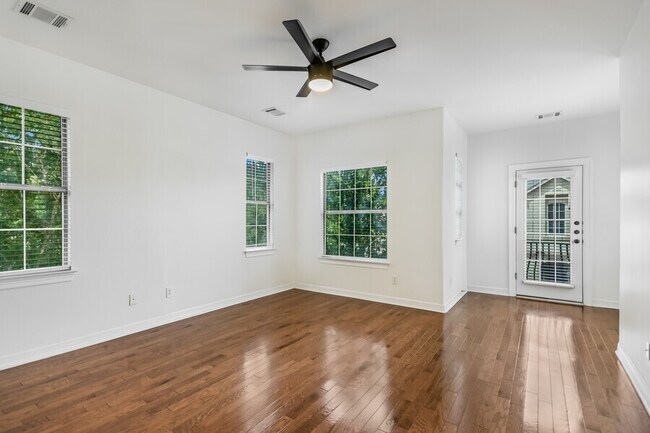 Building Photo - 4007 Gaines Ct
