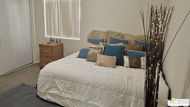 Building Photo - 51905 Avenida Rubio