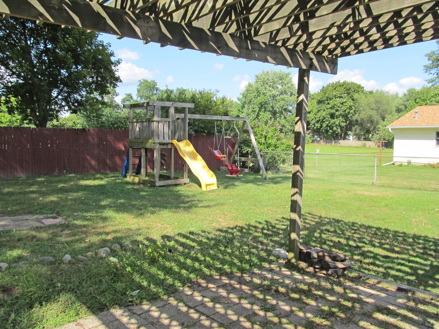 Building Photo - 4732 Westfield Ave