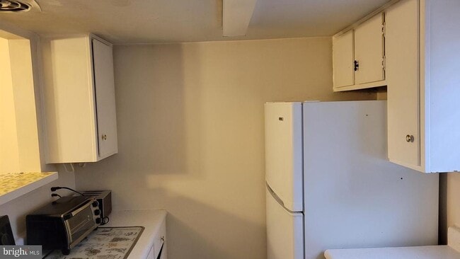 Building Photo - 9832 Hagel Cir