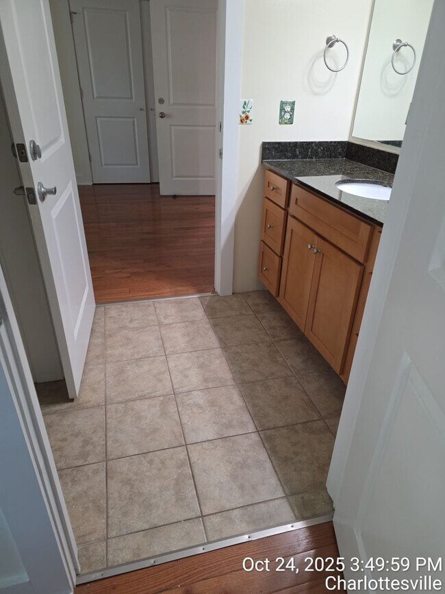 Building Photo - 419 17th St NW