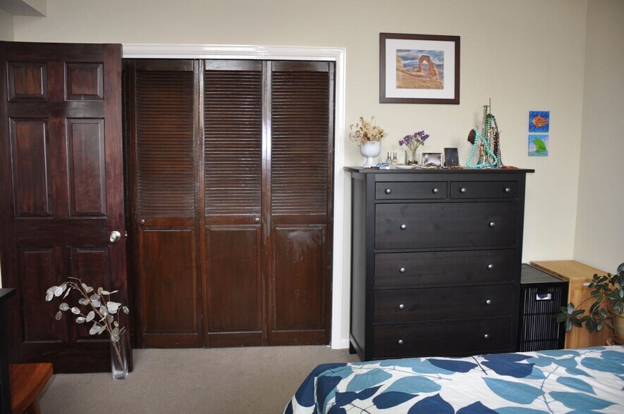 Master Bedroom - 1203 Washington Ave