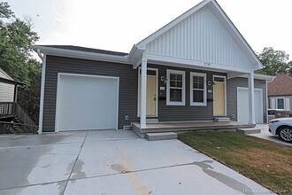 Building Photo - 1735 Dunklin St