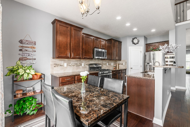 Building Photo - 6138 Longwood Dr