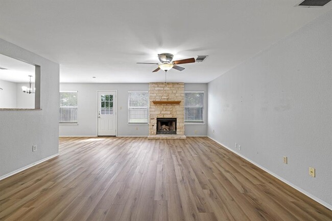 Building Photo - 8413 Priest River Dr