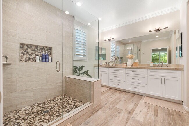 Building Photo - 39295 Camino Manena