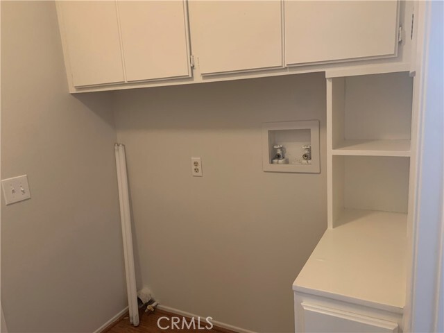Building Photo - 35117 Hollow Creek Dr