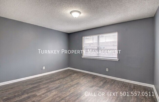 Building Photo - 7305 Kentucky Ave