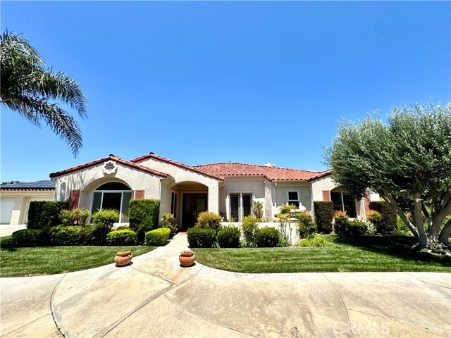 Primary Photo - 42151 Cibola Cir