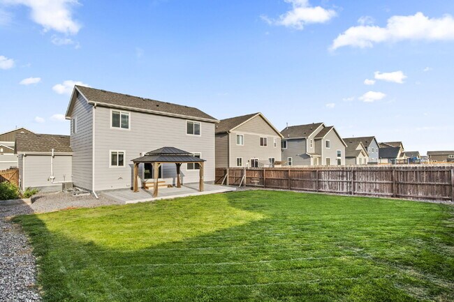 Building Photo - Gorgeous home with a finished basement, 3-...