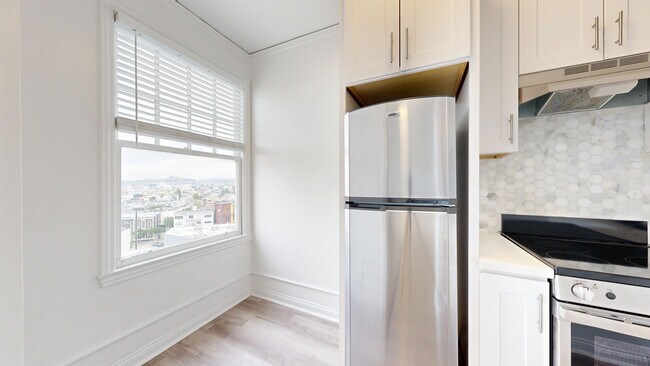 Building Photo - 17 Hermann St