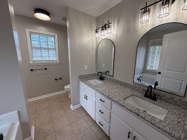 Building Photo - Available for rent in Chapelwood Subdivision-** MOVE-IN SPECIAL - $500 OFF OF FIRST MONTH'S RENT! **