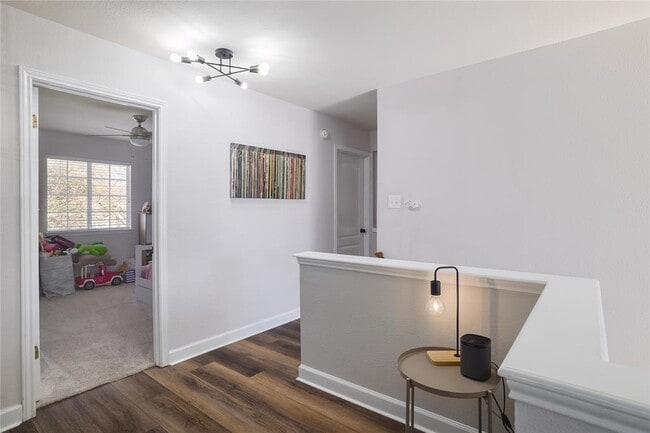 Building Photo - 2210 Parkland Cove