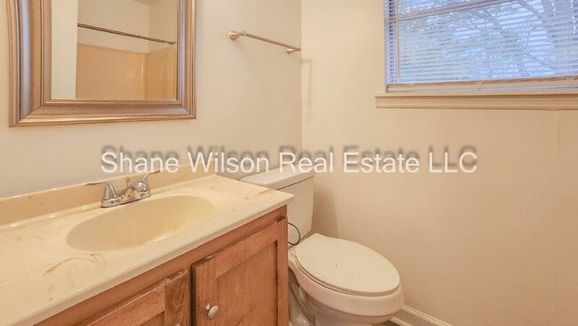 Building Photo - 3356 Steeple Cir NE