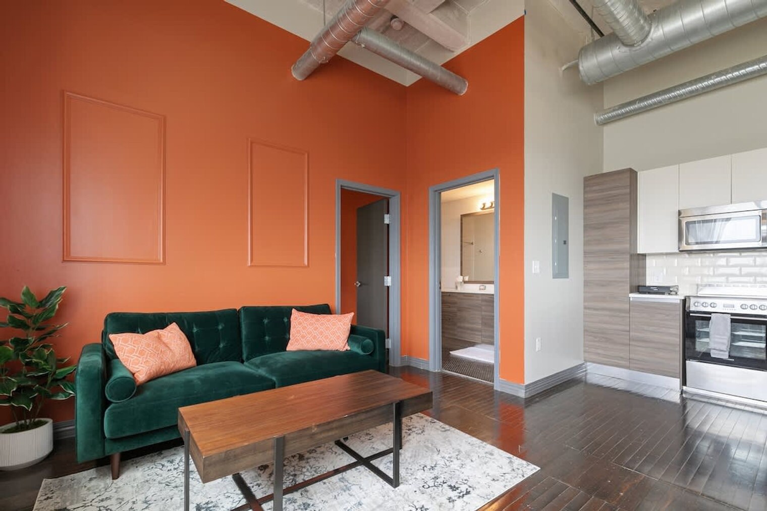 Building Photo - 500 S Ervay St