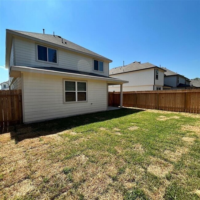 Building Photo - 25396 Grotto Falls Ln