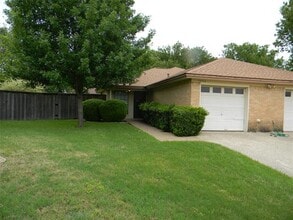 Building Photo - 7856 Colwick Ct