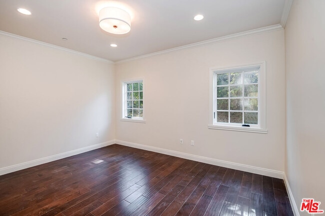 Building Photo - 17390 Tramonto Dr