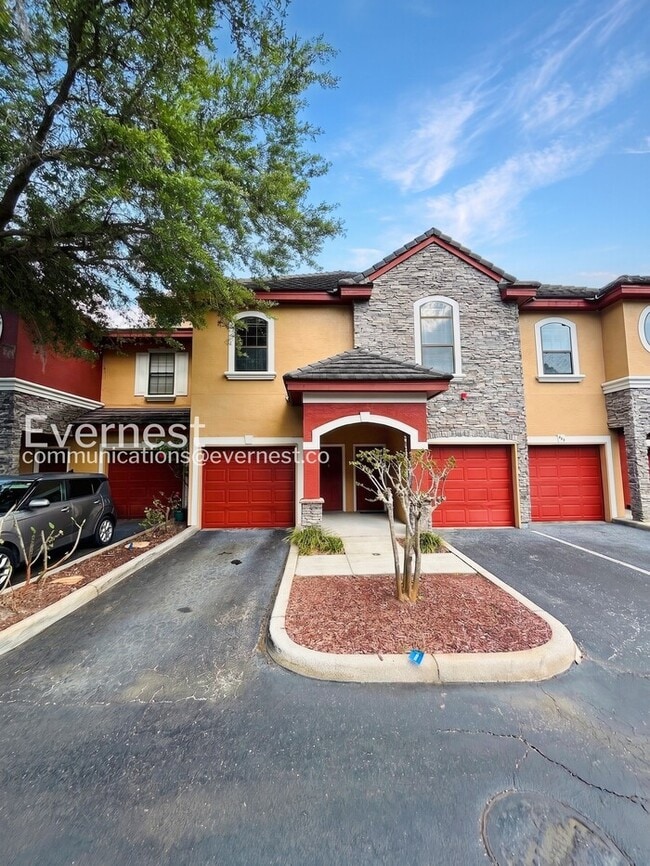 Building Photo - 2139 Chianti Pl