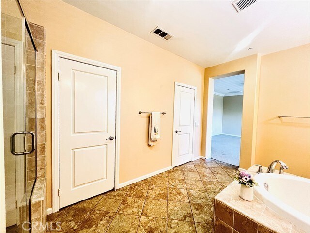 Building Photo - 10920 Playa Del Sol