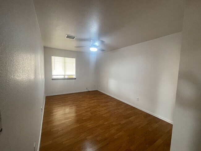 Building Photo - 14304 Gil Reyes Dr