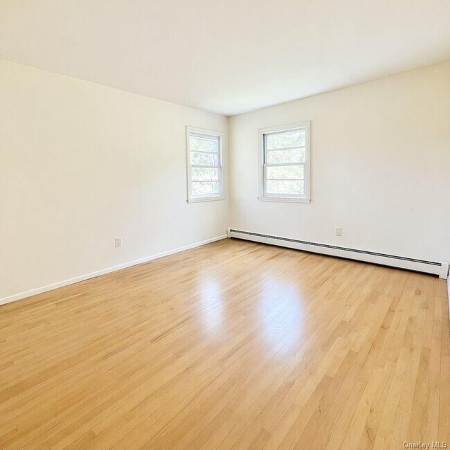 Building Photo - 9 Ivy St