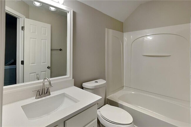 Building Photo - 2902 Grazing Bull Ct