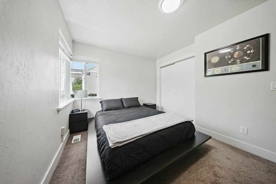 APT A - 259 E Herbert Ave