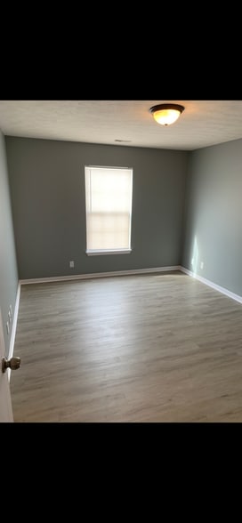 Building Photo - 3401 Wyndham Way