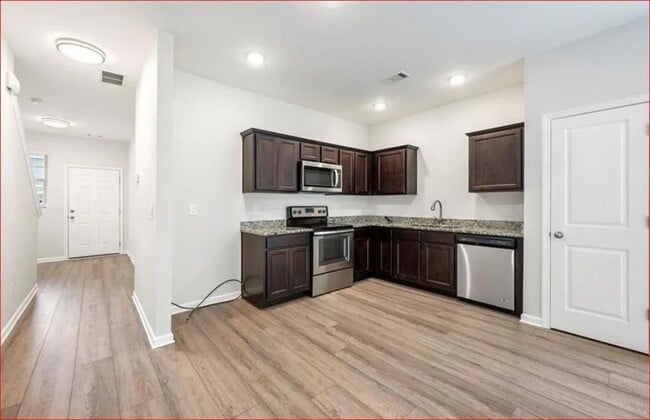 Building Photo - 3107 Tarian Way