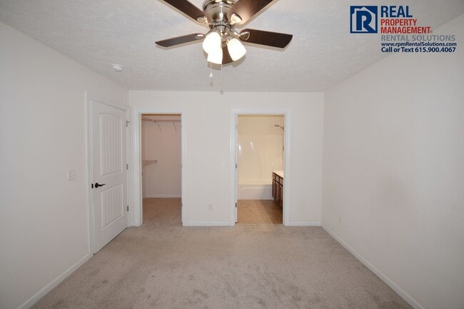 Building Photo - 1549 Passage Dr