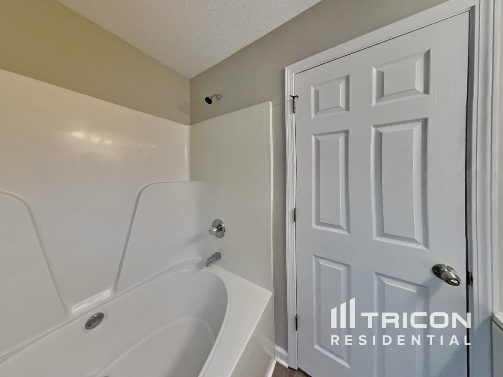 Building Photo - 2432 Egret Dr