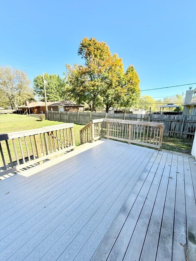 Building Photo - "Lots of New" in  Kickapoo School District