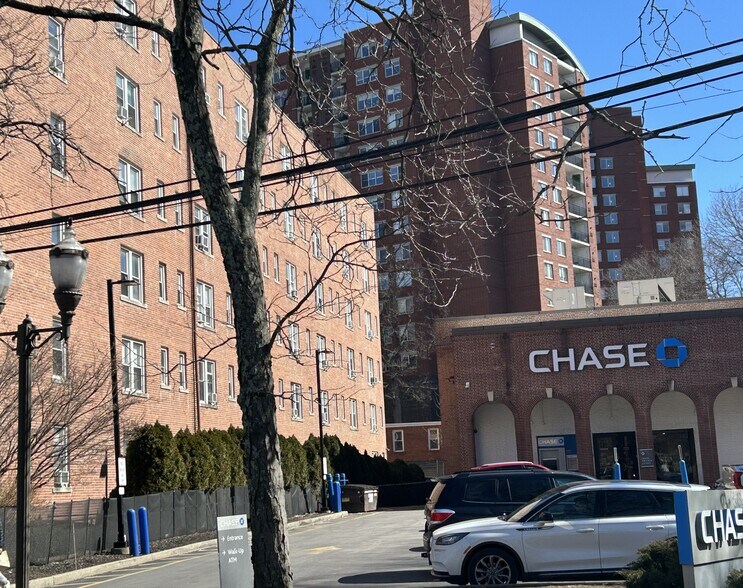 Building Photo - 53 Prospect St