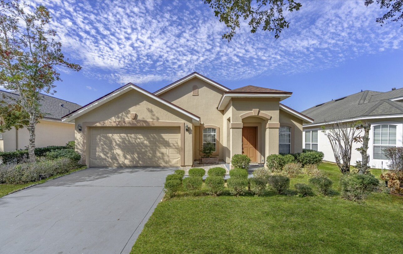 Building Photo - 14626 Falling Waters Dr