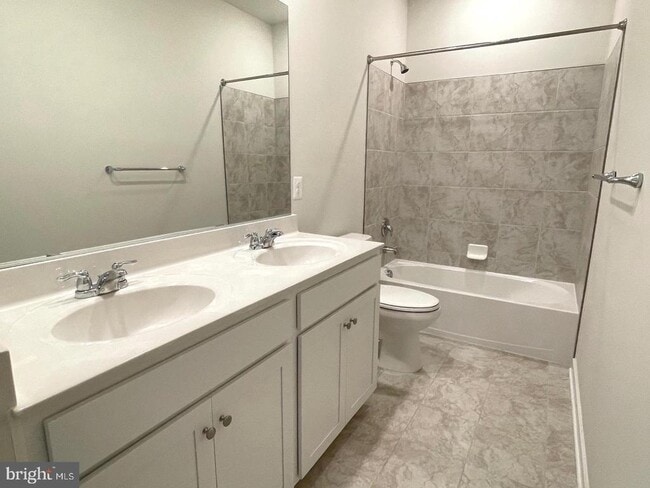 Building Photo - 2328 Hawkshill Dr
