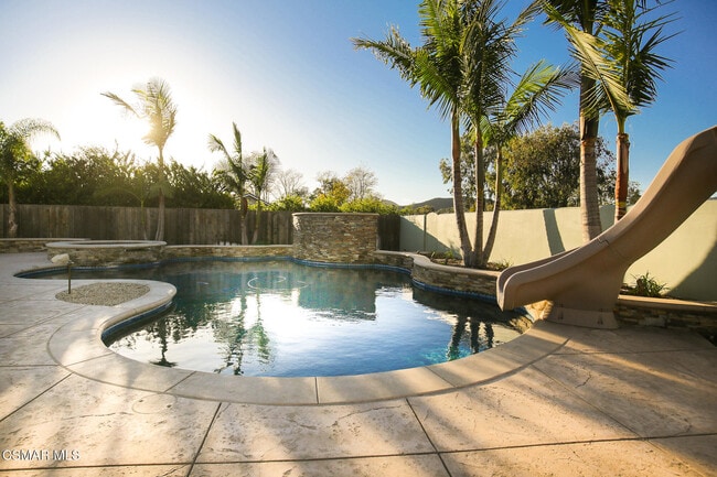 Building Photo - 961 Riopelle Ct