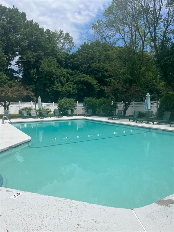 Building Photo - 796 Salisbury St