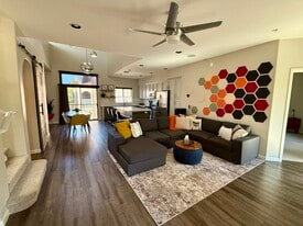 Living room - 3935 E Rough Rider Rd
