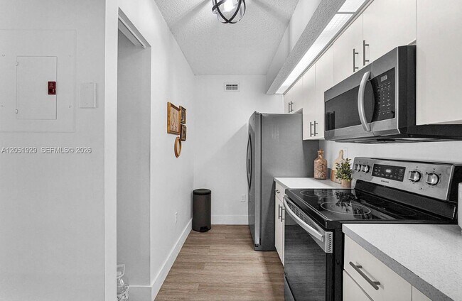 Building Photo - 8680 SW 212th St