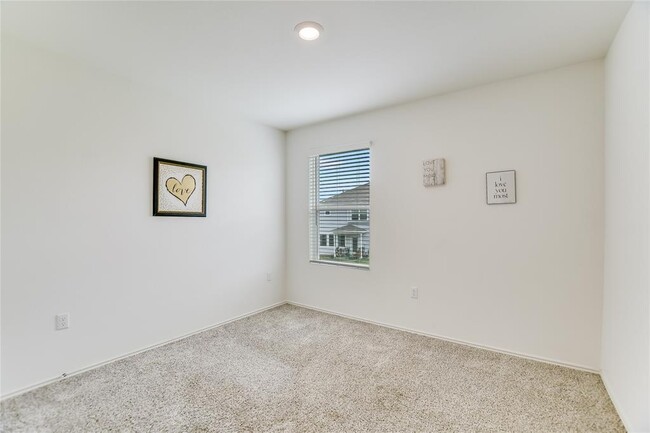 Building Photo - 15205 Spruce Frost Cv
