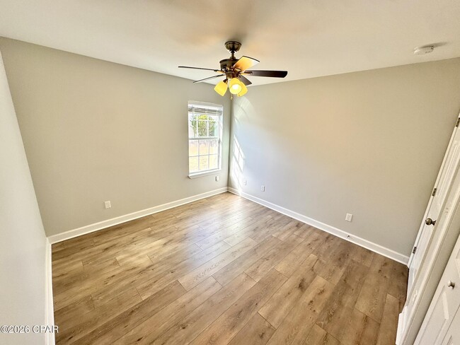 Building Photo - 3124 Meadow St