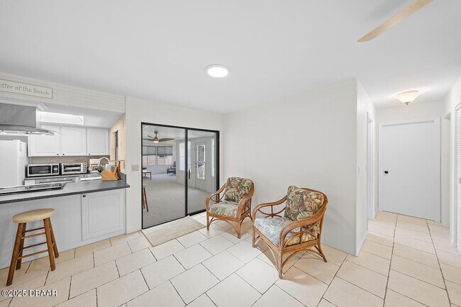 Building Photo - 80 Cindy Ln