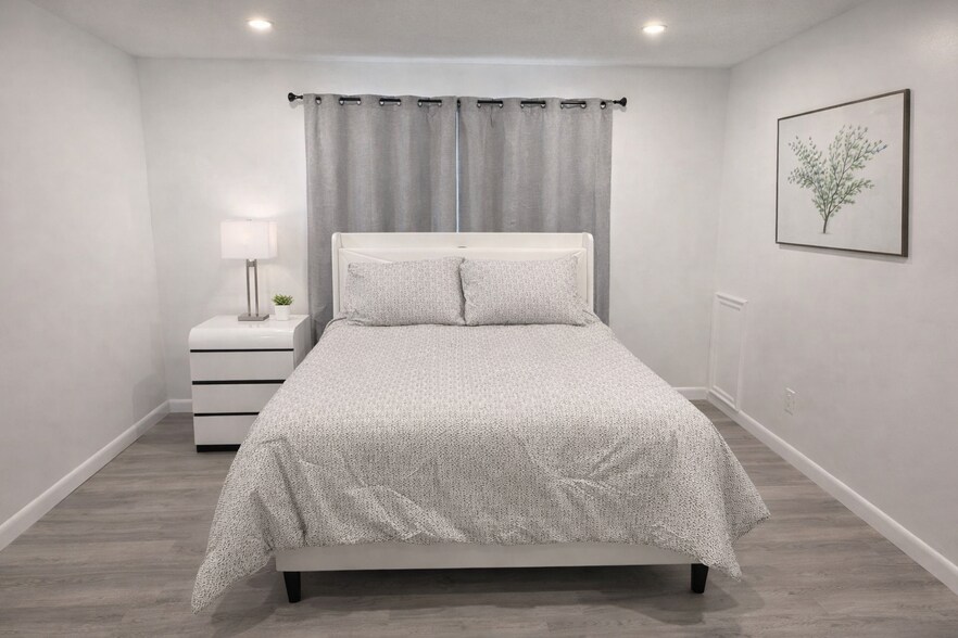 Building Photo - 1464 41st Ave