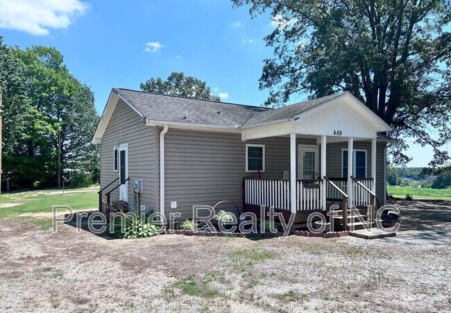 Building Photo - 469 Childrens Home Rd