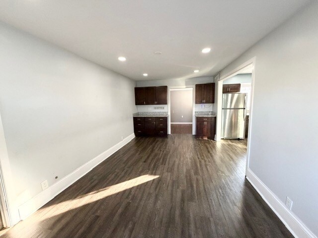 Building Photo - 1616 Mayfield Ave