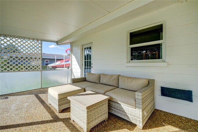 Building Photo - 3024 Rose St