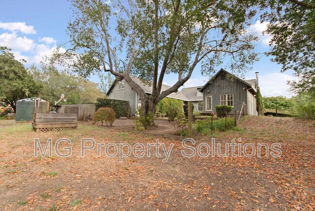 Building Photo - 5151 Nicasio Valley Rd