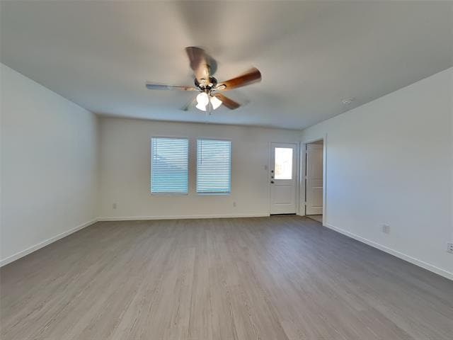 Building Photo - 1624 Parlier St